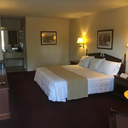 Alpine Lodge ユリーカ・スプリングス エクステリア 写真